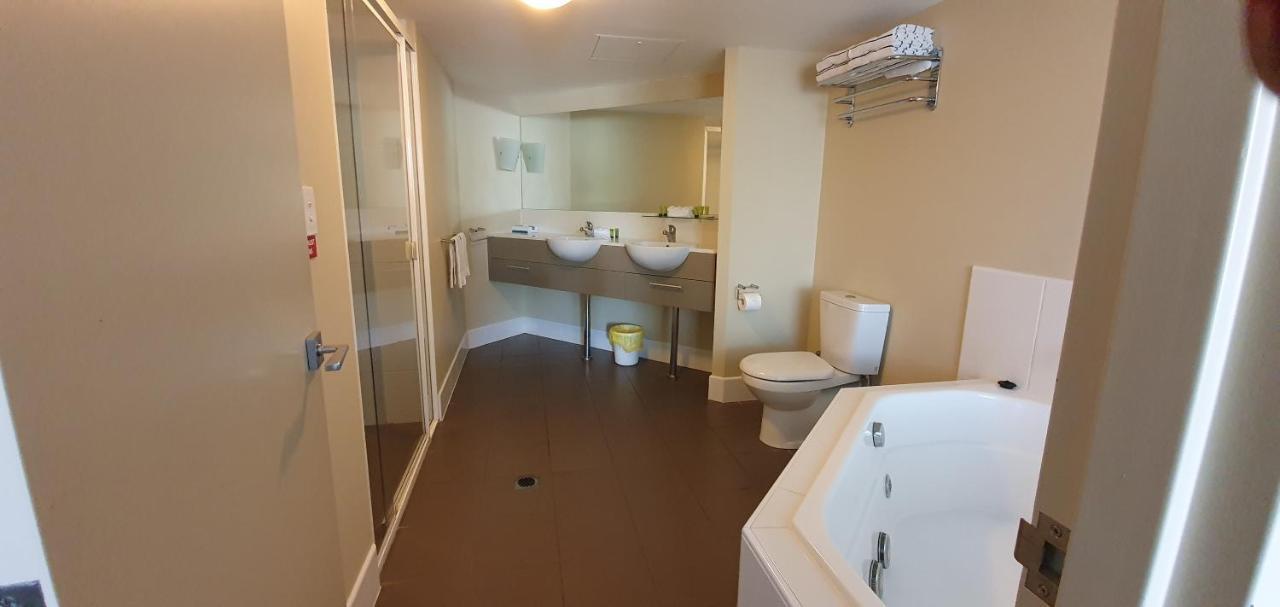 Pier Resort Urangan Eksteriør bilde
