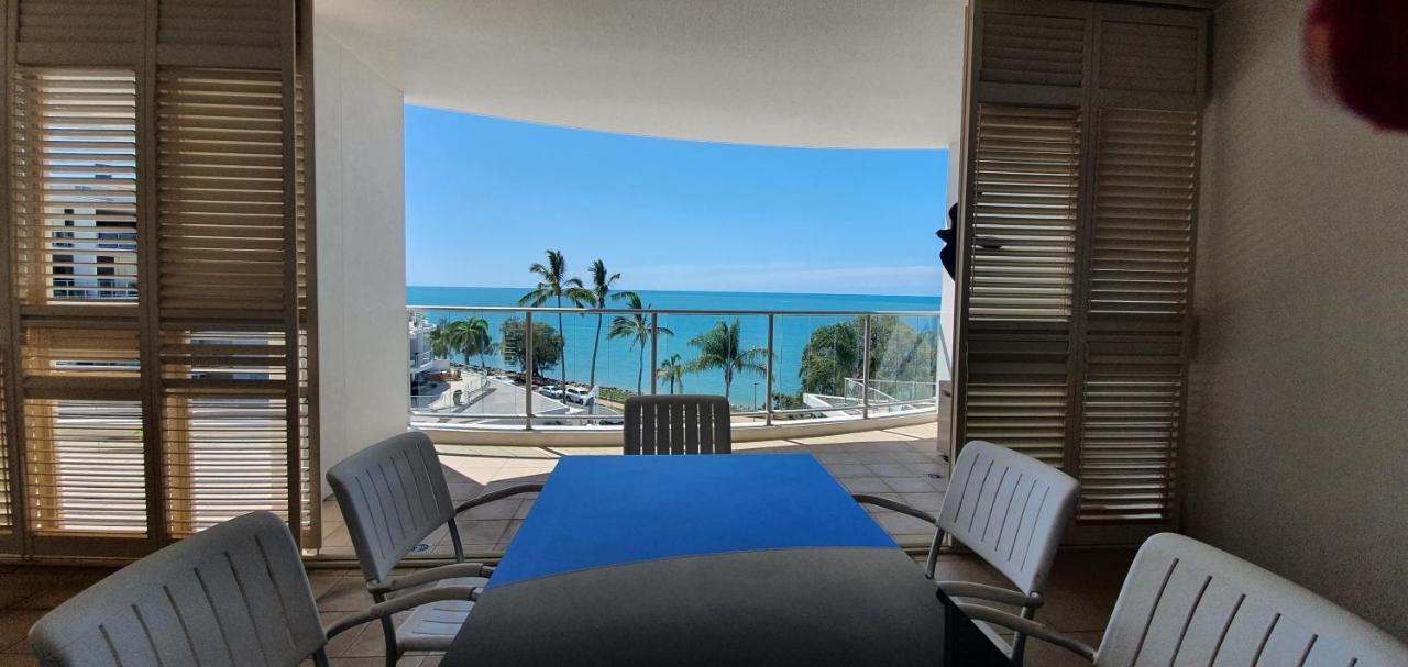 Pier Resort Urangan Eksteriør bilde