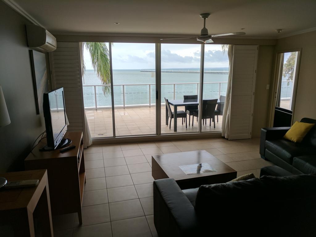 Pier Resort Urangan Eksteriør bilde