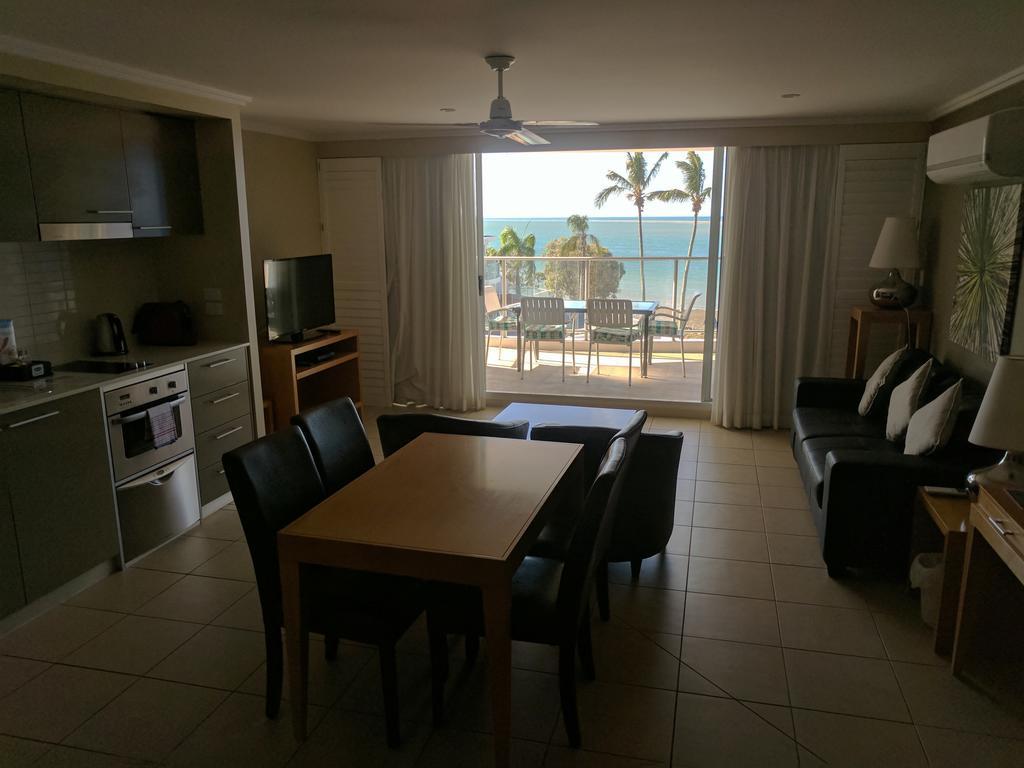 Pier Resort Urangan Eksteriør bilde
