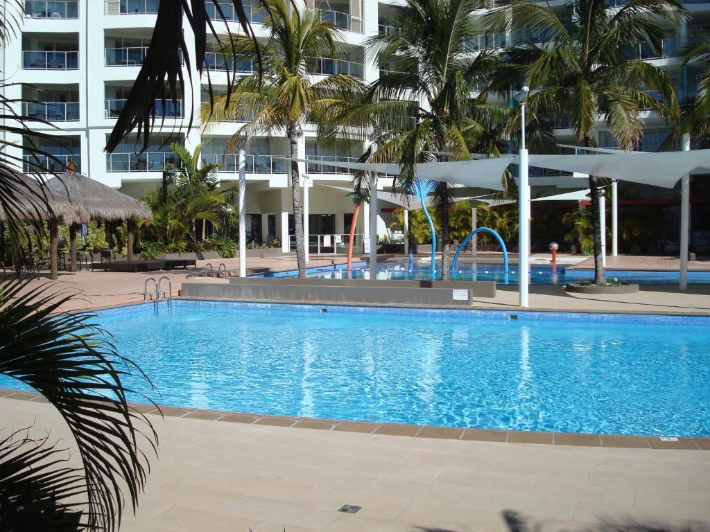 Pier Resort Urangan Rom bilde