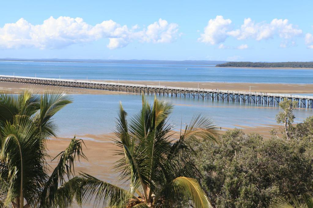 Pier Resort Urangan Rom bilde